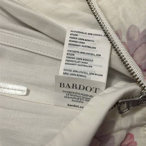 Bardot Corset Top - Picture 5 of 9